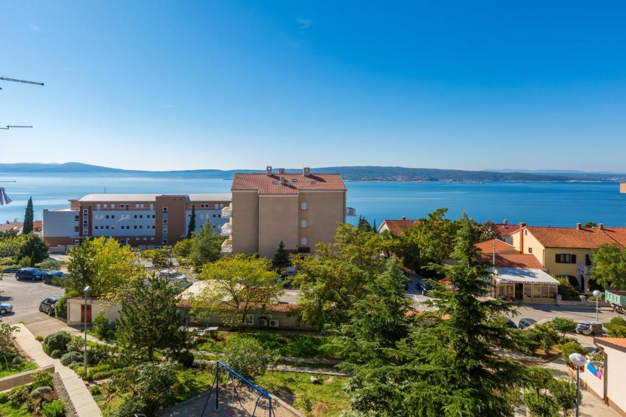 Appartamento Apolic Crikvenica Esterno foto